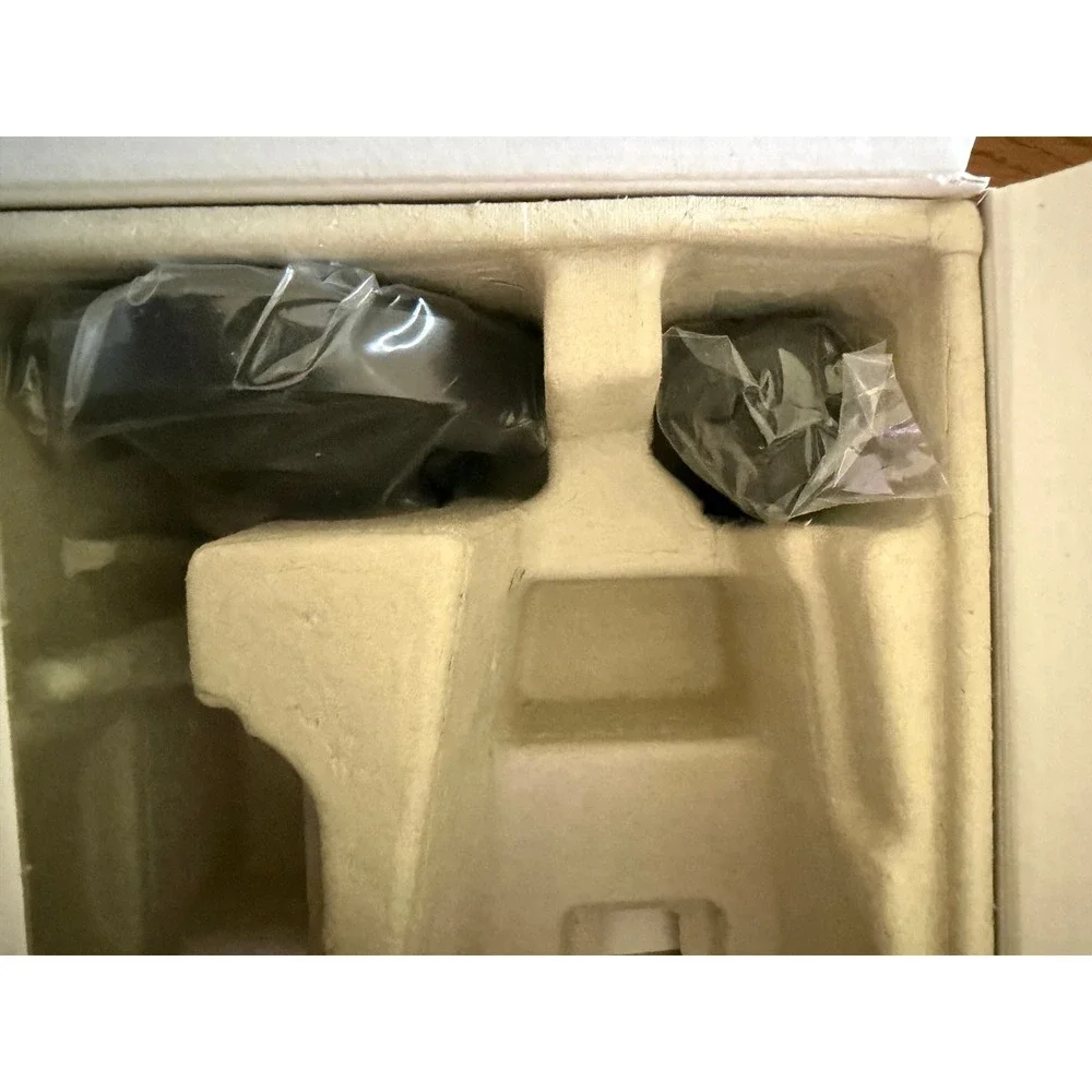 Philips Norelco 8000 Electric Shaver 8000 Series - New Open Box Complete Sealed